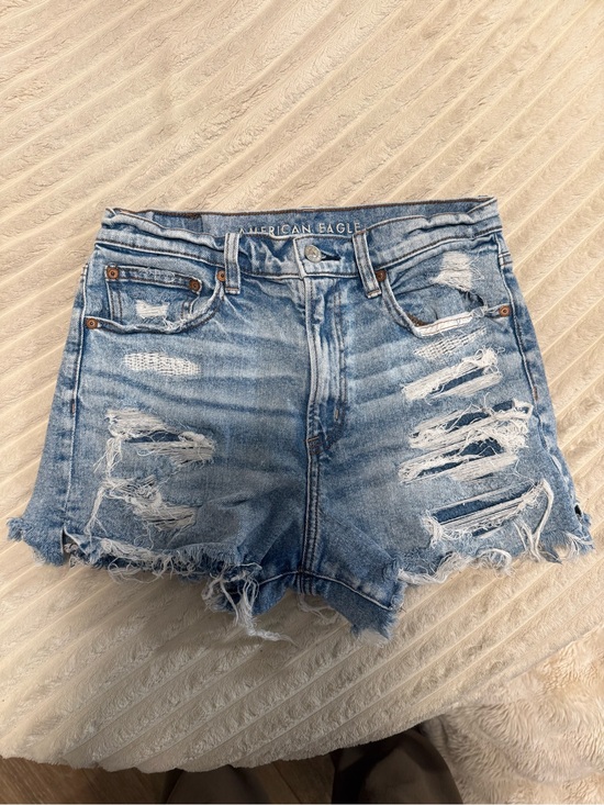 American Eagle Outfitters Pants - American Eagle 90s boyfriend shorts